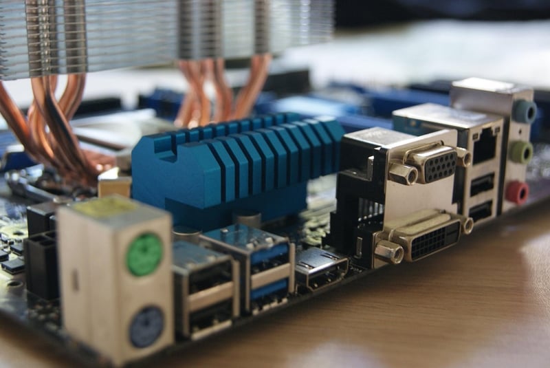 carte mère : comment bien choisir le modèle adapté à votre PC en 2025 ?